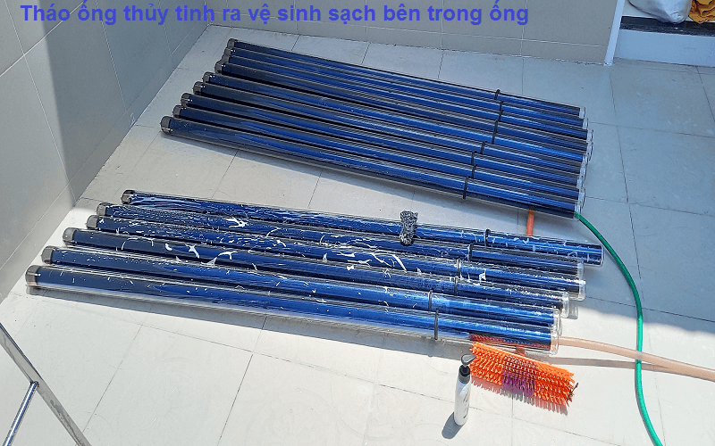 Vệ sinh sạch bên trong ống